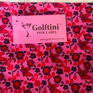 Cute skirt perfect for lunch date or court date